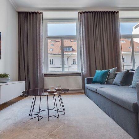 Fine Two Bedroom Trdinova Apartment Lubiana Esterno foto