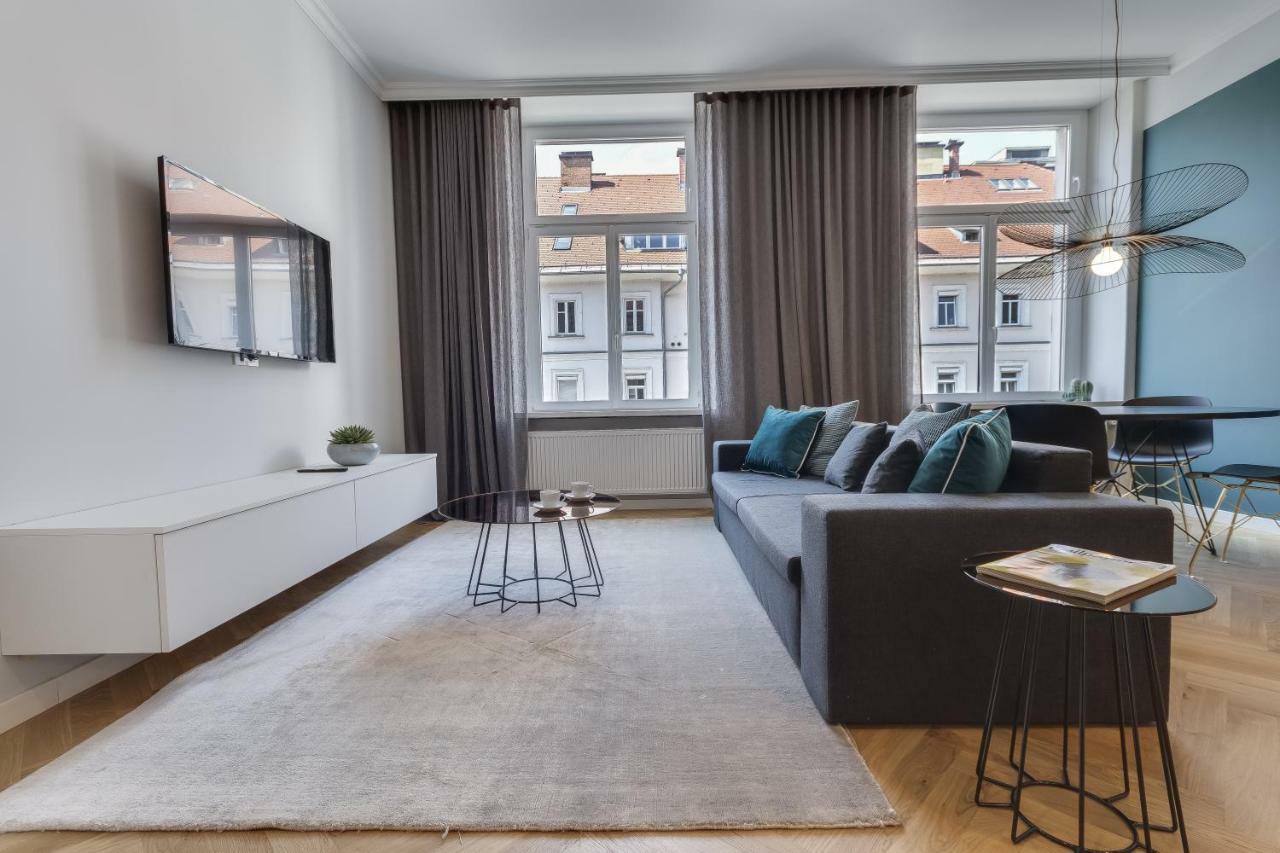 Fine Two Bedroom Trdinova Apartment Lubiana Esterno foto
